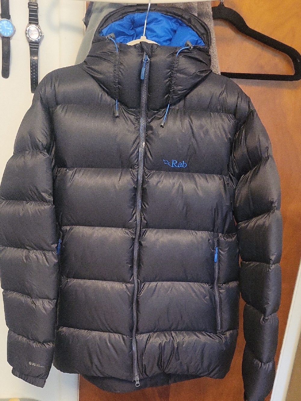 Rab Neutrino Endurance Mens Large